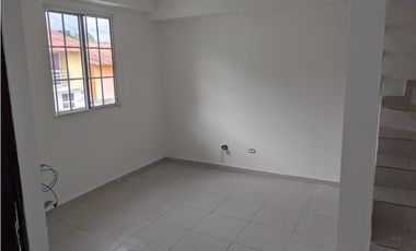 SEA CONFIABLE VENDE DUPLEX EN VILLAS DEL NARANJAL PEDREGAL 3R
