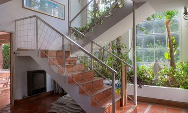 Casa en  CABURE E/LAUREL Y LAMBERTINA