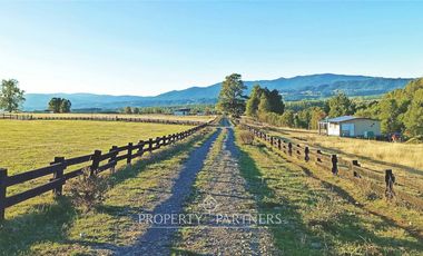 Terreno con gran vista al volcán Villarrica