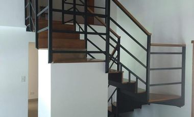 Lindísima propiedad en Lomas de Benavídez!