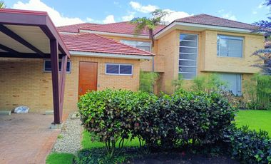 casa en arriendo en cajicá. Cod A8227793