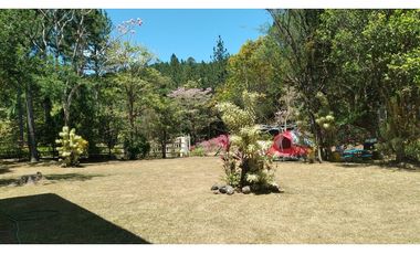 CASA AMPLIA DE 4 HECTAREAS CON PISCINA EN ALTOS DEL MARIA