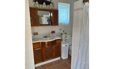 CASA AMPLIA DE 4 HECTAREAS CON PISCINA EN ALTOS DEL MARIA