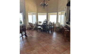 CASA AMPLIA DE 4 HECTAREAS CON PISCINA EN ALTOS DEL MARIA