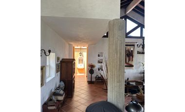 CASA AMPLIA DE 4 HECTAREAS CON PISCINA EN ALTOS DEL MARIA