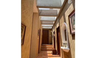 CASA AMPLIA DE 4 HECTAREAS CON PISCINA EN ALTOS DEL MARIA