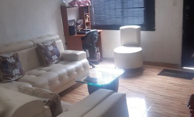 SE VENDE CASA EN VILLAMARIA-CALDAS CON RENTA