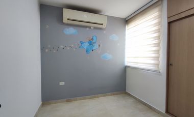 apartamento en venta en la floresta. Cod V28472