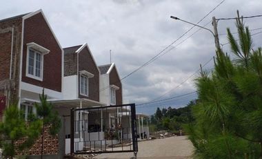 Rumah Murah di Bandung Barat desain Scandinavia Cash 720jt 2 lantai di Cilame Padalarang