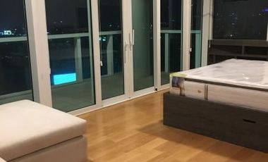 3 bedroom for rent Penthouse unit in Park Terraces Makati City