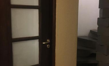 Chalet en San Miguel de Ghiso Country Club. Apta Credito.