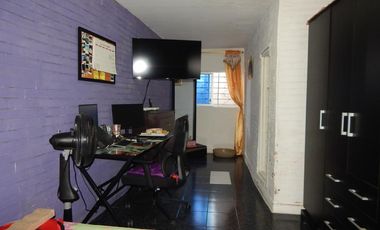 casa-local en venta en el recreo. Cod V88395