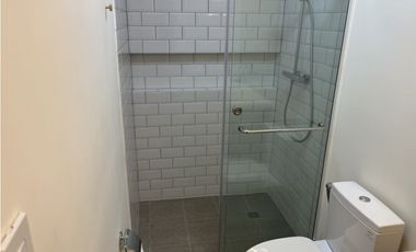 Alquilo Extraordinario apartamento amoblado Punta pacifica