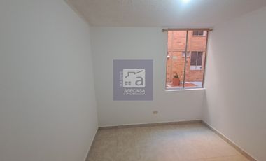 COD. 4113 - SE ARRIENDA APARTAMENTO - BARRIO: PASEO DEL PUENTE