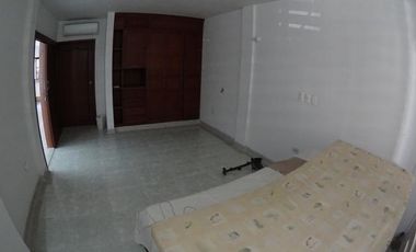 casa en venta en av. libertadores, playa hermosa. Cod V19251