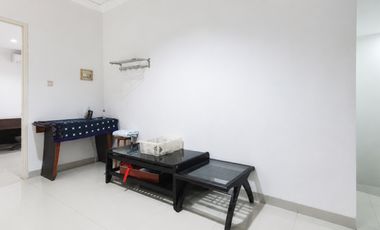 Rumah Tujuh Kamar di Gading Kirana Barat, Kelapa Gading. Modern. Minimalis. Rapih. Siap Huni. Renovasi Total. Tinggi dari Jalan.