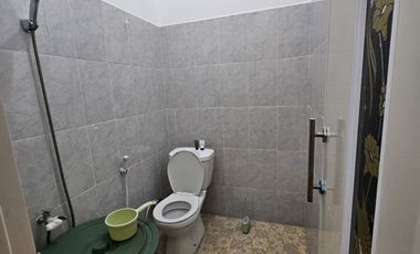 Rumah 2 Lt SHM 9 Menit ke Gerbang Tol Kalimalang 2 Siap KPR J-38591