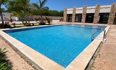 Casa en venta una planta  Mérida Yucatán, Privada Rocío Country Living