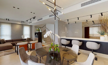 Venta de Town Home en Santa María, The Reserve
