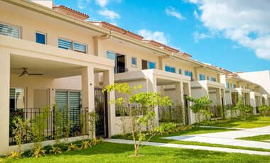 Venta de Town Home en Santa María, The Reserve
