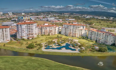 Venta de Town Home en Santa María, The Reserve