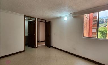 apartamento en arriendo en camino verde. Cod A26821