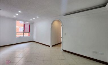 apartamento en arriendo en camino verde. Cod A26821