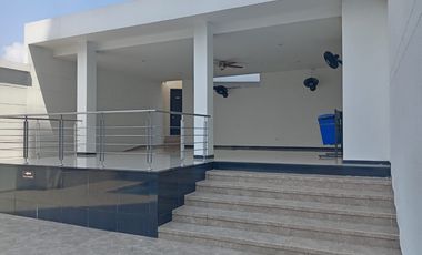 apartamento en arriendo en bellavista. Cod A5042