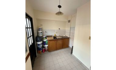 SETTINO 3651 entre Ruta 3 y Zinny