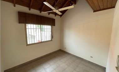 SETTINO 3651 entre Ruta 3 y Zinny