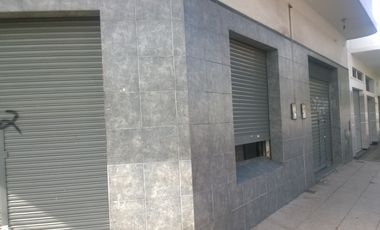 GBA - VENTA en BLOCK - CASA de 4 Ambientes + 2 LOCALES COMERCIALES