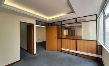 oficina en arriendo en la veracruz. Cod A110746