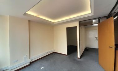 oficina en arriendo en la veracruz. Cod A110746