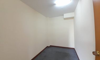 oficina en arriendo en la veracruz. Cod A110746