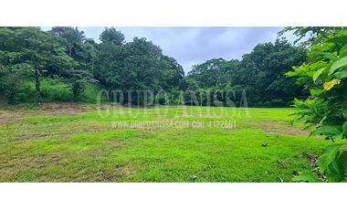 Oportunidad!! Se Vende Amplio Lote en El Valle de Antón