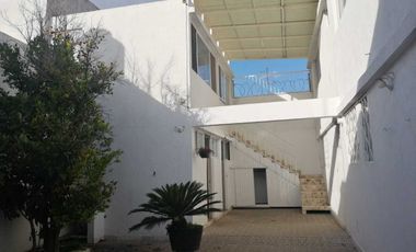 Casa En Venta Cimatario, Uso De Suelo Comercial Y Servicios. Querétaro