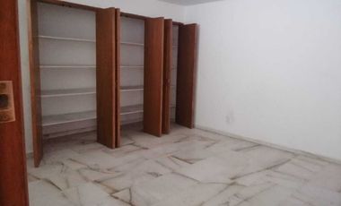 Casa En Venta Cimatario, Uso De Suelo Comercial Y Servicios. Querétaro