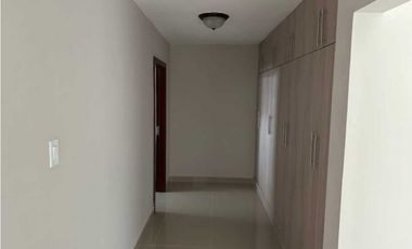 APARTAMENTO EN EL CANGREJO 3 RECAMARAS 247MT
