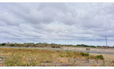 vendo terreno para proyecto, Vía  refineria, Montecristi