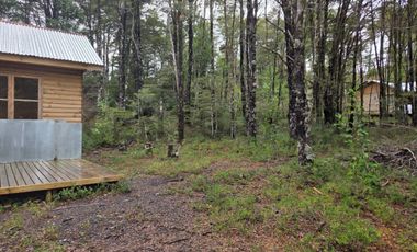 PARCELA DE  5.000 MTS CON 2 CABAÑAS EN SECTOR DE HUINCACARA,