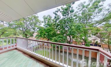 6 Bedroom House for sale at Lanna Thara Village