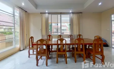 6 Bedroom House for sale at Lanna Thara Village