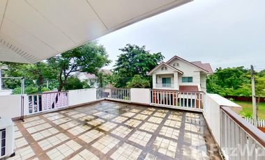 6 Bedroom House for sale at Lanna Thara Village