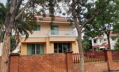 6 Bedroom House for sale at Lanna Thara Village
