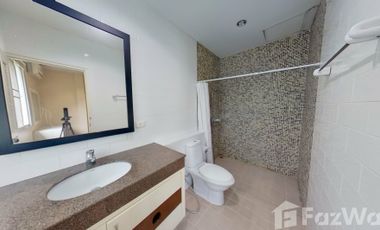 6 Bedroom House for sale at Lanna Thara Village