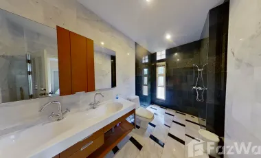 6 Bedroom House for sale at Lanna Thara Village
