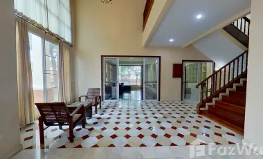 6 Bedroom House for sale at Lanna Thara Village
