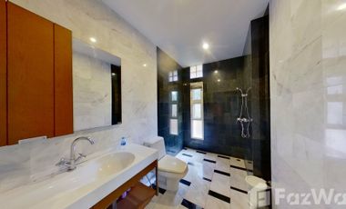 6 Bedroom House for sale at Lanna Thara Village