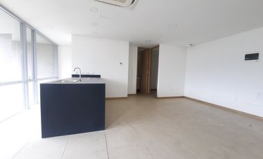 OFICINA EN VENTA UBICADA EN EL POBLADO SECTOR AGUACATALA