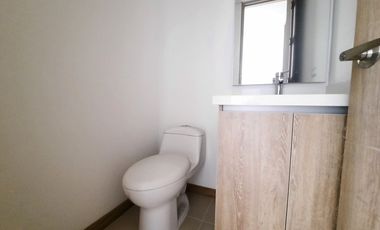 OFICINA EN VENTA UBICADA EN EL POBLADO SECTOR AGUACATALA